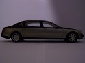 1:18 Auto Art Maybach 62 Longversion 2002 Ayers Rock Red / Rocky Mountains Brown Bright. Subida por Morpheus1979